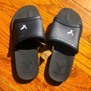 Brand New AE Men’s Sandals